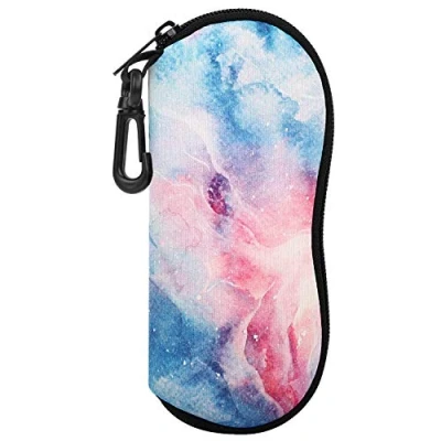 Abbildung von MoKo Brillenetui [Ultra Lightweight] Neopren Reißverschluss Sonnenbrille Tasche mit Gürtelclip für Brillen, Rahmen, Tragbare Case Schlüssel, Bleistifte, Karten, Sternwolke