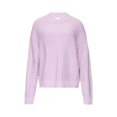 Abbildung von Pullover mit Strukturmuster