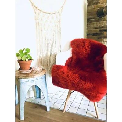 Abbildung von Lammfell Merino Rot 110 120