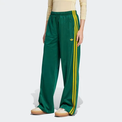 Abbildung von adidas Originals Firebird Jogginghose, Damen, Größe: 42/44 (L short), Collegiate green/crew yellow