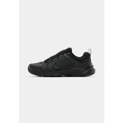 Abbildung von NIKE Performance Defyallday Trainingsschuh, Größe: 47, Black Schuhe