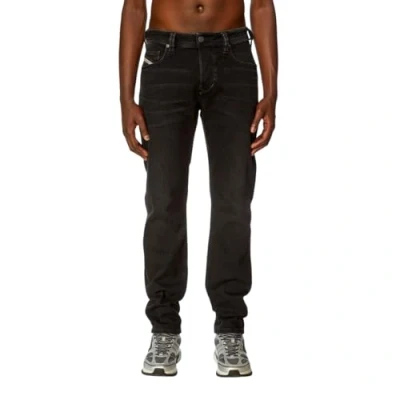 Abbildung von Diesel Larkee BEEX Jeans Straight Leg, Herren, Größe: 29x34, Black dark grey
