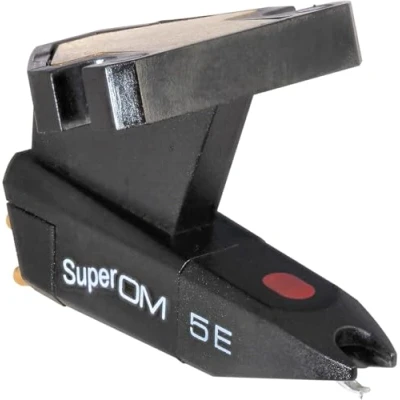 Abbildung von Ortofon Super OM 5E + Carbon Stylus Brush