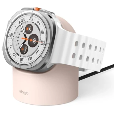 Abbildung von elago Ladestation für Samsung Galaxy Watch 7/7 Ultra / 6/6 Classic 5/5 Pro [40/43/44/45/47mm] Ladegerät, Nachttischmodus, Kabelmanagement [Kabel Nicht im Lieferumfang Enthalten] (Sand Rosa)