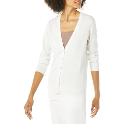 Abbildung von Amazon Essentials Damen Leichter Cardigan mit V Ausschnitt (in Übergröße erhältlich), Elfenbein, XS