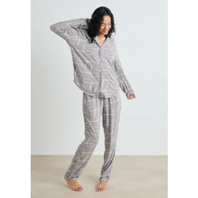 Abbildung von Triumph Boyfriend SET Nachtwäsche Set, Damen, Größe: 38, Grey combination