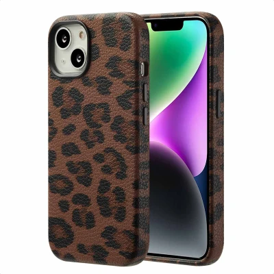 Abbildung von Apple iPhone 14 Hülle MagSafe Kunstleder Selencia Backcover Handyhülle Braun