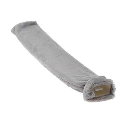 Abbildung von Spetebo Nacken Wärmflasche in Schlauchform 74x14 cm / 2 Liter, (Stück, 1 tlg., Wärmflasche), grau mit flauschigem Fleece Bezug