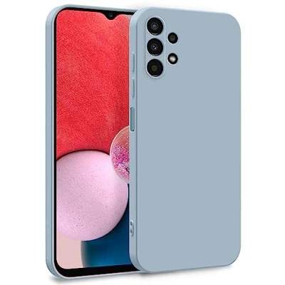 Abbildung von MyGadget Hülle für Samsung Galaxy A13 4G Zweilagige Handyhülle mit Kameraschutz Cover Innenfutter &amp; Silikon außen Hell Blau