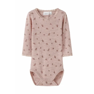Abbildung von Name It Langarmbody &quot;NBFWANG WOOL NEEDLE LS BODY NOOS&quot;, aus reiner Merinowolle
