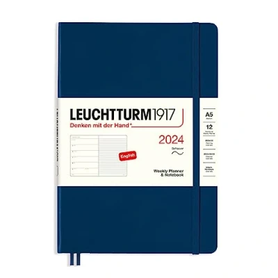Abbildung von LEUCHTTURM1917 367774 Wochenkalender &amp; Notizbuch Softcover Medium (A5) 2024, 12 Monate, Marine, Englisch