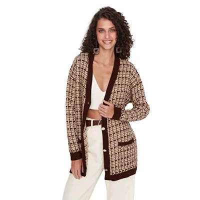 Abbildung von Trendyol Damen Strickjacke mit V Ausschnitt und Plaid Oversize Pullover, braun, S