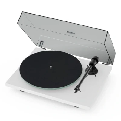 Abbildung von Pro Ject T1 Evo Phono Plattenspieler mit integriertem Vorverstärker (weiß)