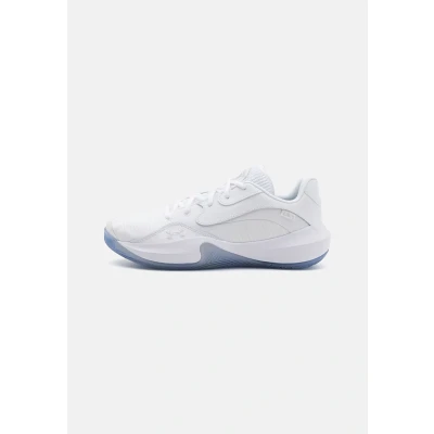 Abbildung von Under Armour Lockdown 7 LOW Basketballschuh, Herren, Größe: 42.5, White/metallic silver Lederimitat/textil