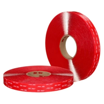 Abbildung von 3M VHB 4910 Hochleistungs Klebeband, 12 mm x 33 m, Transparent, Schutzabdeckung: Folie (6 er Pack)