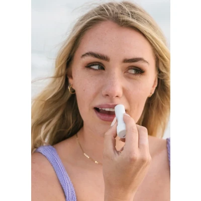 Abbildung von Coola Classic Liplux LIP BALM Original SPF 30 Lippenbalsam, Größe: 4.2 g,