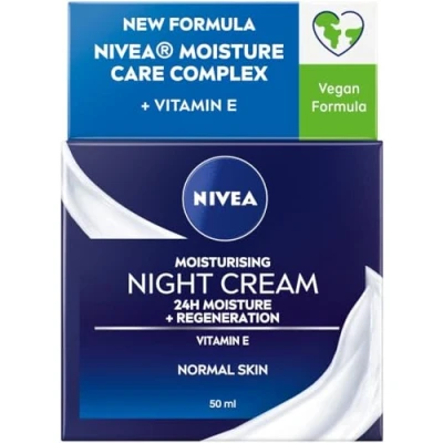Abbildung von NIVEA Feuchtigkeitsspendende Nachtcreme (50 ml), 24 Stunden über Nacht Feuchtigkeitscreme für normale Haut, Mit Pro Vitamin B5 und E eine verbesserte Hautpflege bei