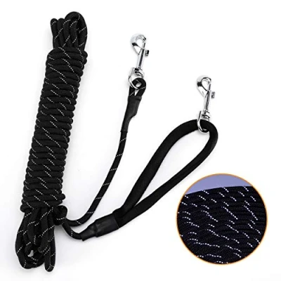 Abbildung von PETTOM Reflektierend Schleppleine für Hunde, 3m/5m/10m/15m/20m Seil Hundeleine Trainingsleine mit Handschlaufe &amp; 2 Karabinerhaken, Langes Ausbildungsleine kleine, mittelgroße Hunde (Schwarz, 15m)