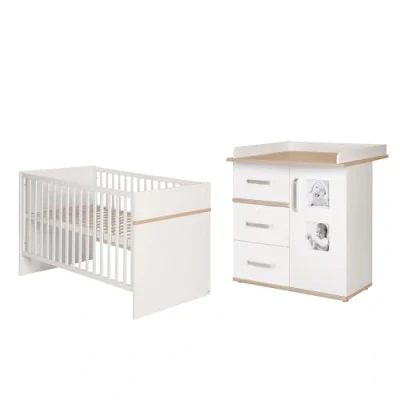 Abbildung von roba® Babyzimmer Komplettset Pia, Gitterbett, Wickelkommode
