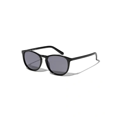 Abbildung von PILGRIM, CAMILLA recycelte klassische Sonnenbrille schwarz, Polarisierte Damen mit UV400 Schutz