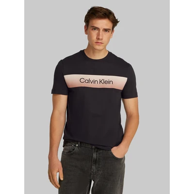 Abbildung von Calvin Klein Linear Ombre Chest LOGO Tshirt print, Herren, Größe: Large, Black