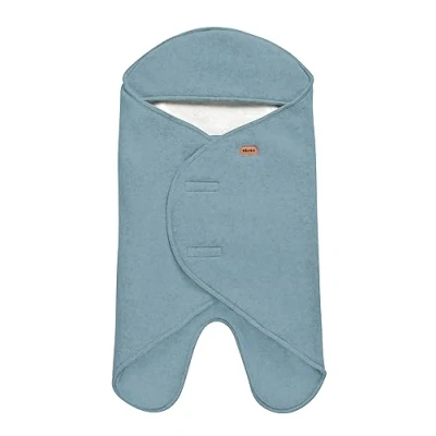 Abbildung von BÉABA, Babynomade Double Fleece, Baby Winter Wickeldecke, Autositz/Kinderwagen/Gondel/Transat, Weich, Warm, Wasserabweisend, Atmungsaktiv, Passt durch Gurte, Blau/Weiß,0 6 Monate