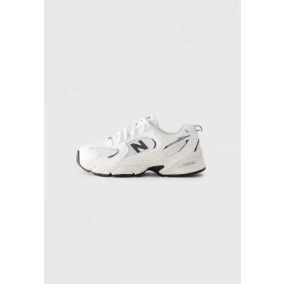 Abbildung von New Balance Sneakers, weiß, 38 EU
