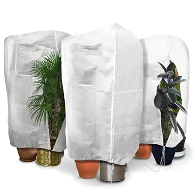 Abbildung von VOUNOT 3er Set Winterschutz für Pflanzen Kübelpflanzen, Frostschutz Kübelpflanzensack mit Reißverschluss und Kordelzug, 80g/m², 120 x 180 cm