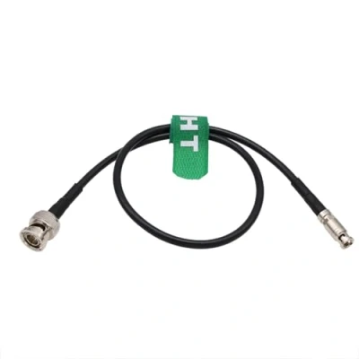 Abbildung von HangTon Belden 1855A 6G SDI Videokabel HD Micro BNC auf Standard 60cm von Blackmagic Video Assist 5&#039;&#039; Monitor