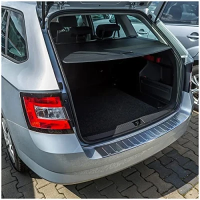 Abbildung von teileplus24 L581 Ladekantenschutz V2A Edelstahl kompatibel mit Skoda Fabia 3 Kombi 2014 2018 Abkantung