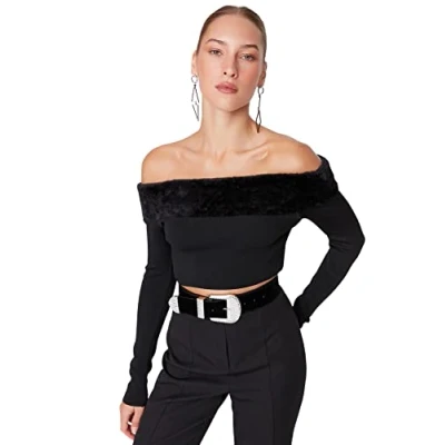 Abbildung von Trendyol Damen Women Fitted Basic Carmen Collar Knitwear Blouse Hemd, Black, 60