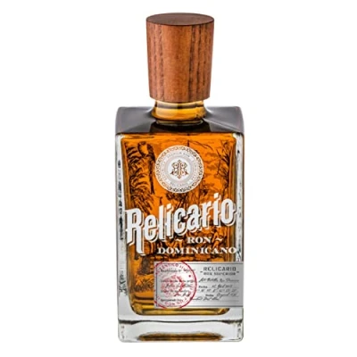 Abbildung von Relicario Superior Rum, Premium Rum 40%, Ron 7 bis 10 Jahre gereift, stammt aus der Dominikanischen Republik (1 x 0.7 l)