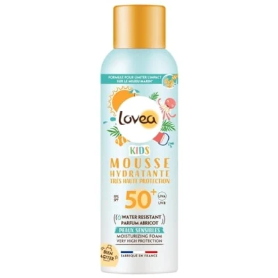 Abbildung von LOVEA Feuchtigkeitsspendender Schaum Kids LSF 50+ sehr hoher Sonnenschutz für Gesicht &amp; Körper Aprikosen Duft UVA/UVB Schutz empfindliche Haut wasserfest vegan hergestellt in