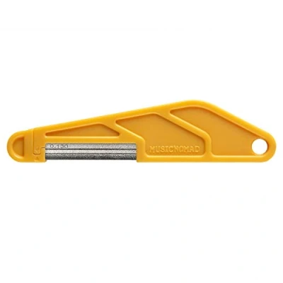 Abbildung von MusicNomad MN665 Diamond Coated Nut File 130&quot; Diamantbesetzte Sattelkerbenfeile mit 150er Körnung