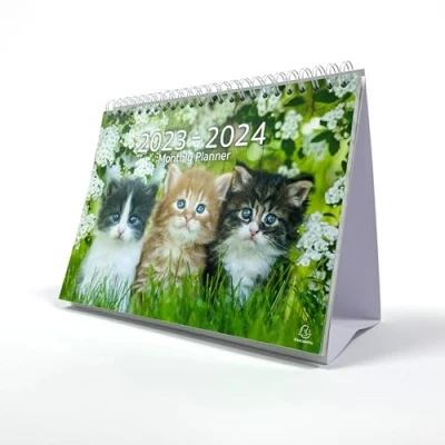 Abbildung von Exacompta Ref GS046Z Sep 2023 Oktober 2024 Schreibtischkalender/Monatsplaner Katzen Design, Monat pro Seite, inkl. Feiertagen in Großbritannien, 210 mm x 150 mm, steht sicher auf einem