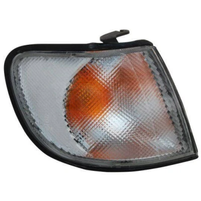 Abbildung von TYC 18 3176 05 2 Blinker weiß vorne rechts mit Lampenträger NISSAN: Sunny 3 Schrägheck