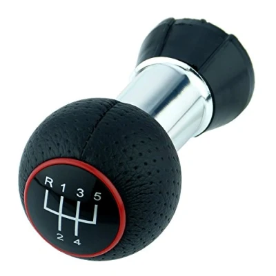 Abbildung von L&amp;P A0260 4 Schalthebel Schaltknauf Schwarz Rot 5 Gang 12mm Knauf PU Leder perforiert Plug Play Ersatzteil für VW Golf 2 II 3 III IV V 6 VI 7 Passat 3B B5 3C B6 Polo 6N 9N 6R GTI look