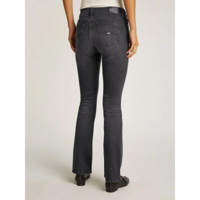 Abbildung von Tommy Jeans Maddie Bootcut, Damen, Größe: 26x32, Denim black