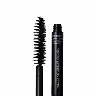 Abbildung von Sandstone Scandinavia Mascara Volume Nature Plus Schwarz Natürliches Volumen und Länge, Wimperntusche Lange Wimpern, ohne Parfüm, mit Rizinusöl Panthenol angereichert Allergiezertifiziert