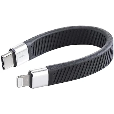 Abbildung von Callstel Apple iPhone Ladekabel: Kurzes, Flexibles Lade /Datenkabel, USB C auf 8 Pin, MFi, 45 W, 13 cm (Lightning Ladekabel C, extra kurzes Lightning Kabel, Schlüsselband)