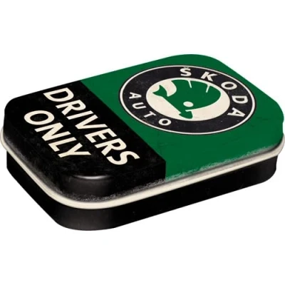 Abbildung von Nostalgic Art Retro Pillendose, 4 x 6 1,6 cm, Skoda Drivers Only Geschenk Idee für Zubehör Fans, mit Pfefferminz Dragees, Vintage Design