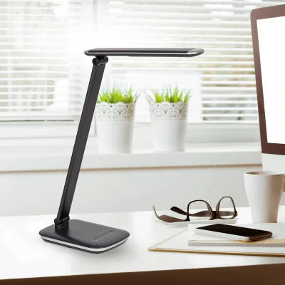 Abbildung von Maul LED Tischleuchte MAULjazzy Schreibtischlampe dimmbar Arbeitsplatzleuchte inkl. USB Typ A Anschluss mit 4000K Lampe für Schreibtisch, Tisch, Büro Schwarz
