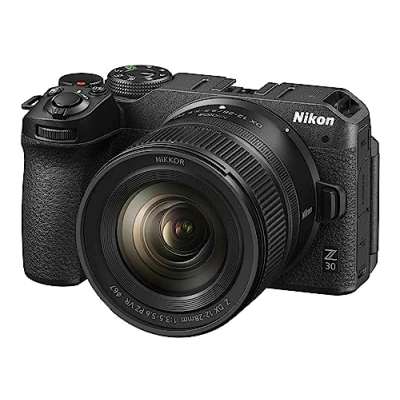 Abbildung von Nikon Z30 + DX 12 28mm f/3.5 5.6 PZ VR