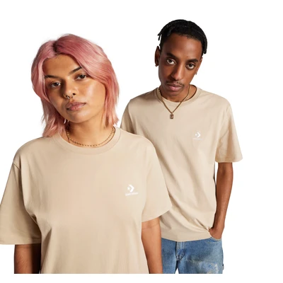 Abbildung von Converse GO TO Embroidered STAR Chevron Standard FIT Unisex Tshirt basic, Größe: Small, Nutty granola