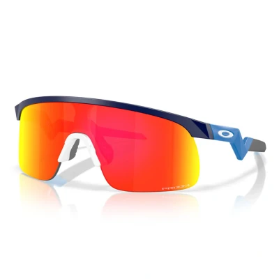Abbildung von Oakley Resistor Sonnenbrille OJ9010 901034 Kinder 23/123/123