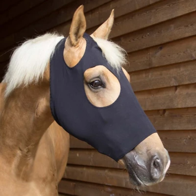 Abbildung von Catago Maske FIR Tech Schwarz Warmblut Agradi.deVerkauft von Agradi