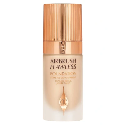 Abbildung von Charlotte Tilbury Airbrush Flawless Foundation Foundation, Damen, Größe: 30 ml, 4 warm