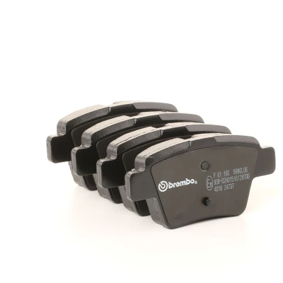 Abbildung von BREMBO P 61 100 Bremsbelagsatz exkl. Verschleißwarnkontakt mit Bremssattelschrauben ohne Zubehör PEUGEOT: 207 CC, SW, Schrägheck