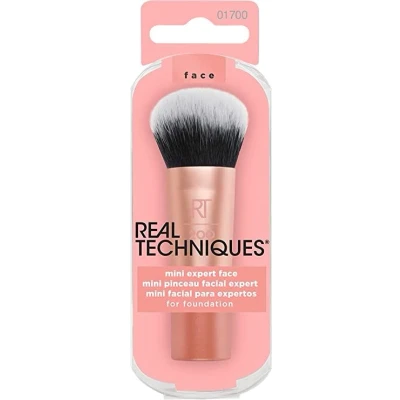 Abbildung von Real Techniques Mini Expert Face Brush