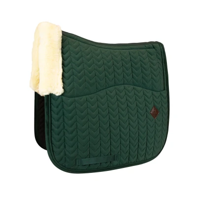 Abbildung von Kentucky Schabracke Skin Friendly Dressuur Pine Green Warmblut